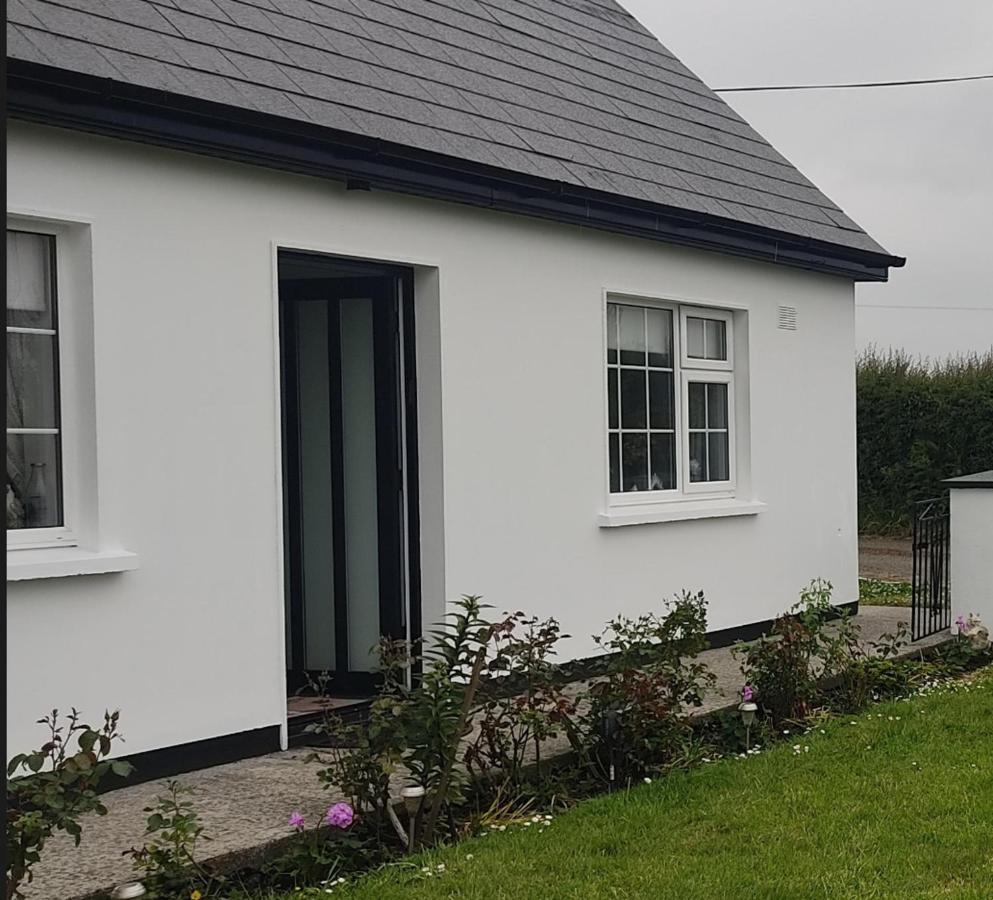 Cozy Cottage Retreat In Listowel Pet Friend Exterior foto
